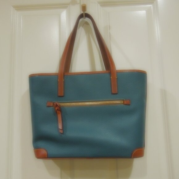 Dooney & Bourke Pebble Grain Charleston - Picture 4 of 8